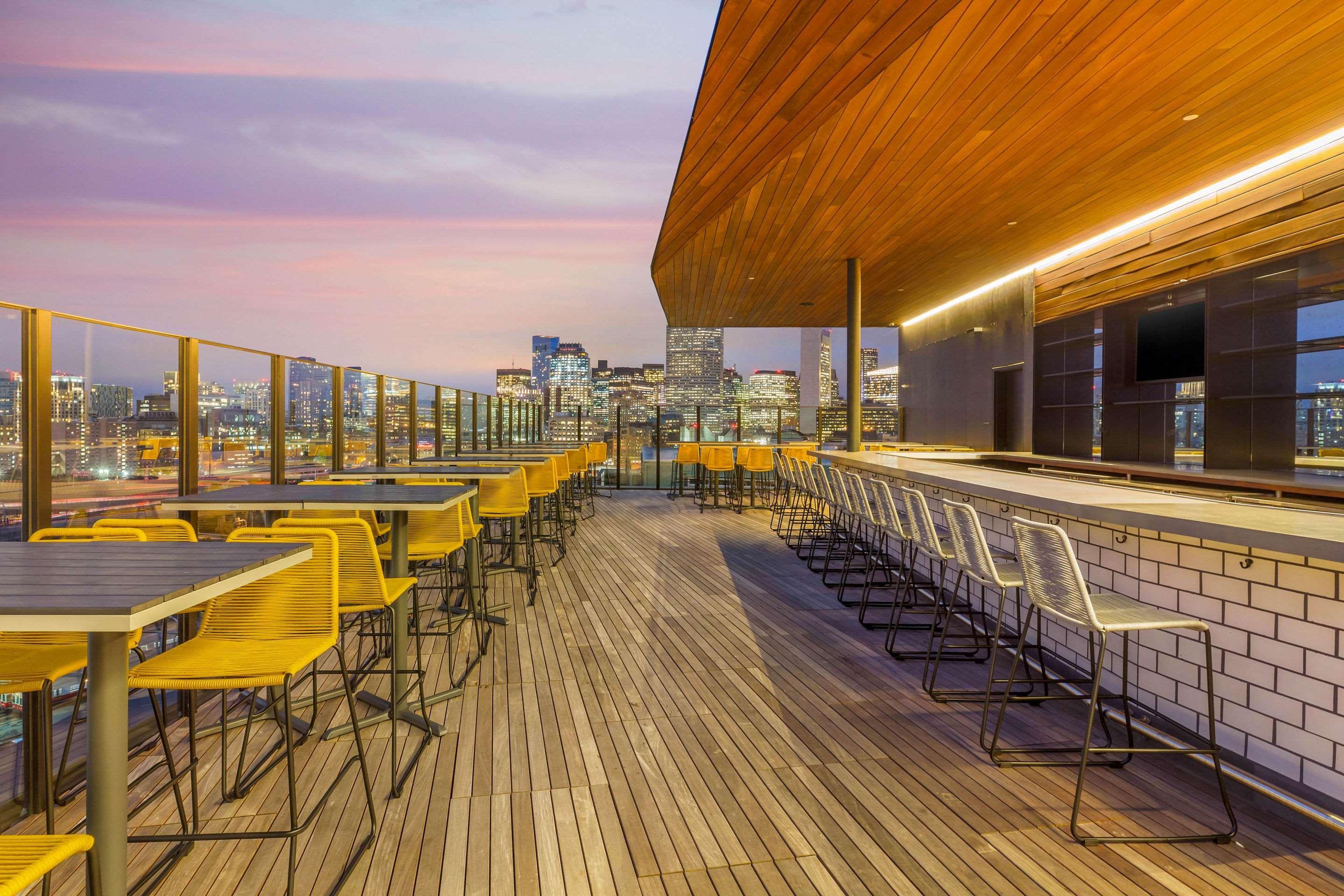 Cambria Hotel Boston Downtown - Seaport Dış mekan fotoğraf