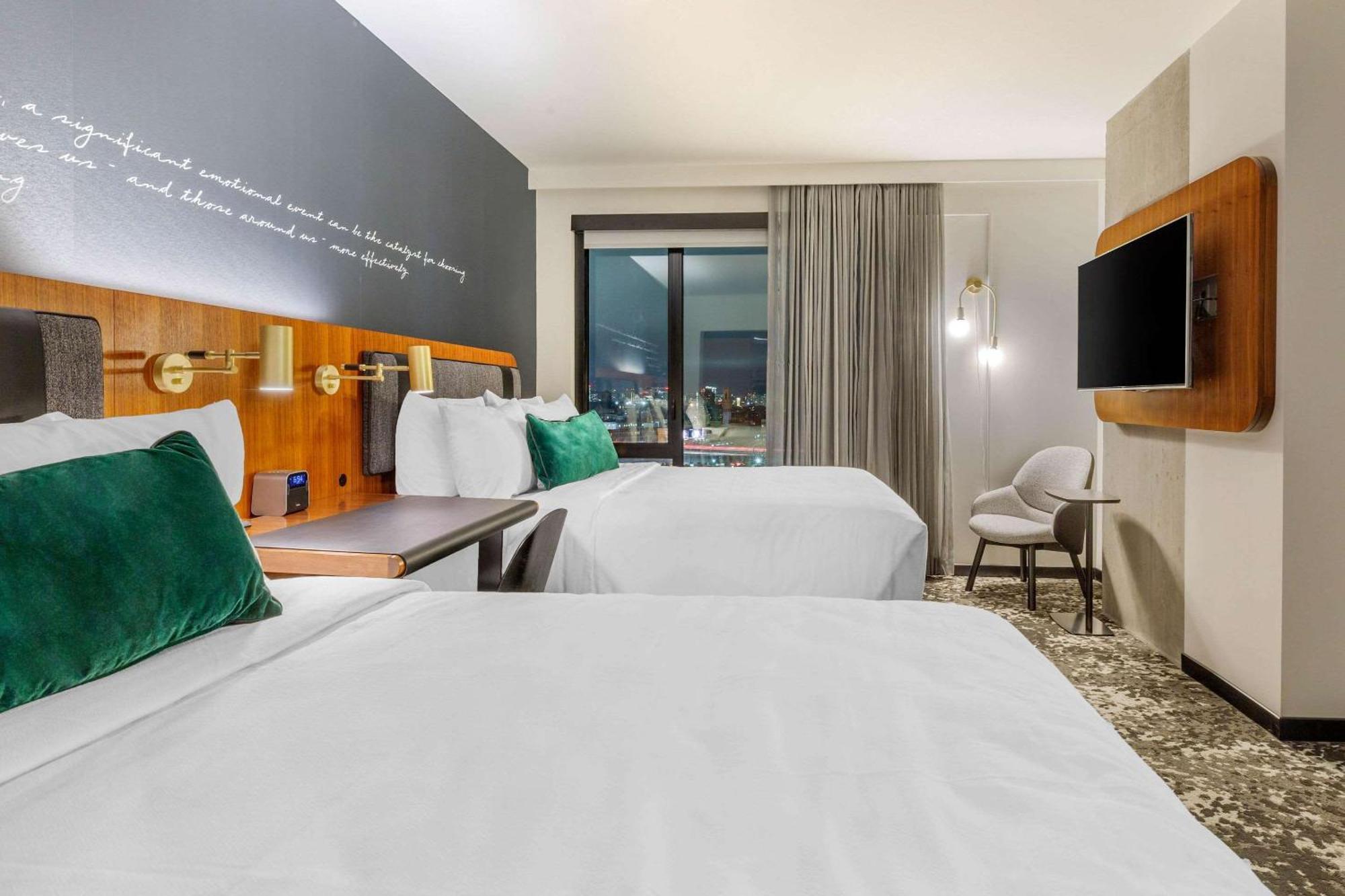 Cambria Hotel Boston Downtown - Seaport Dış mekan fotoğraf